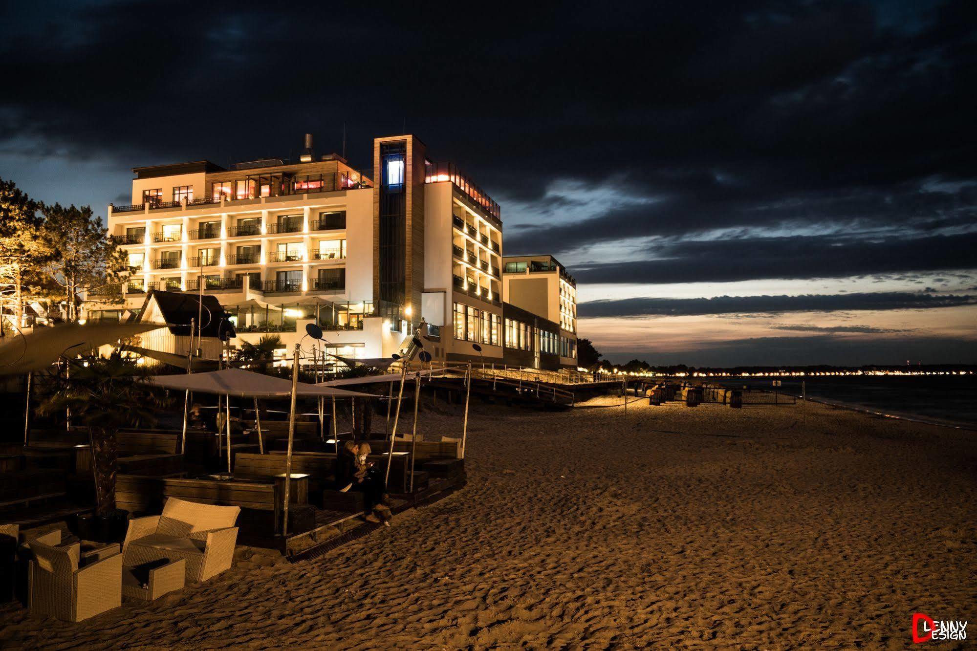 Bayside Hotel Scharbeutz Exterior photo